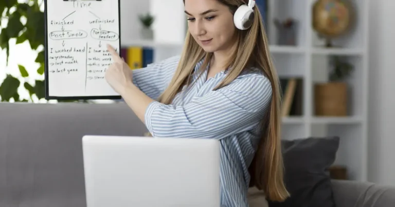 7-Tips-for-Conducting-Performance-Reviews-Remotely