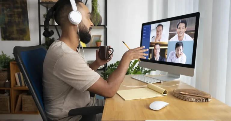 Synchronous-Vs-Asynchronous -Communication-for-Remote-Teams